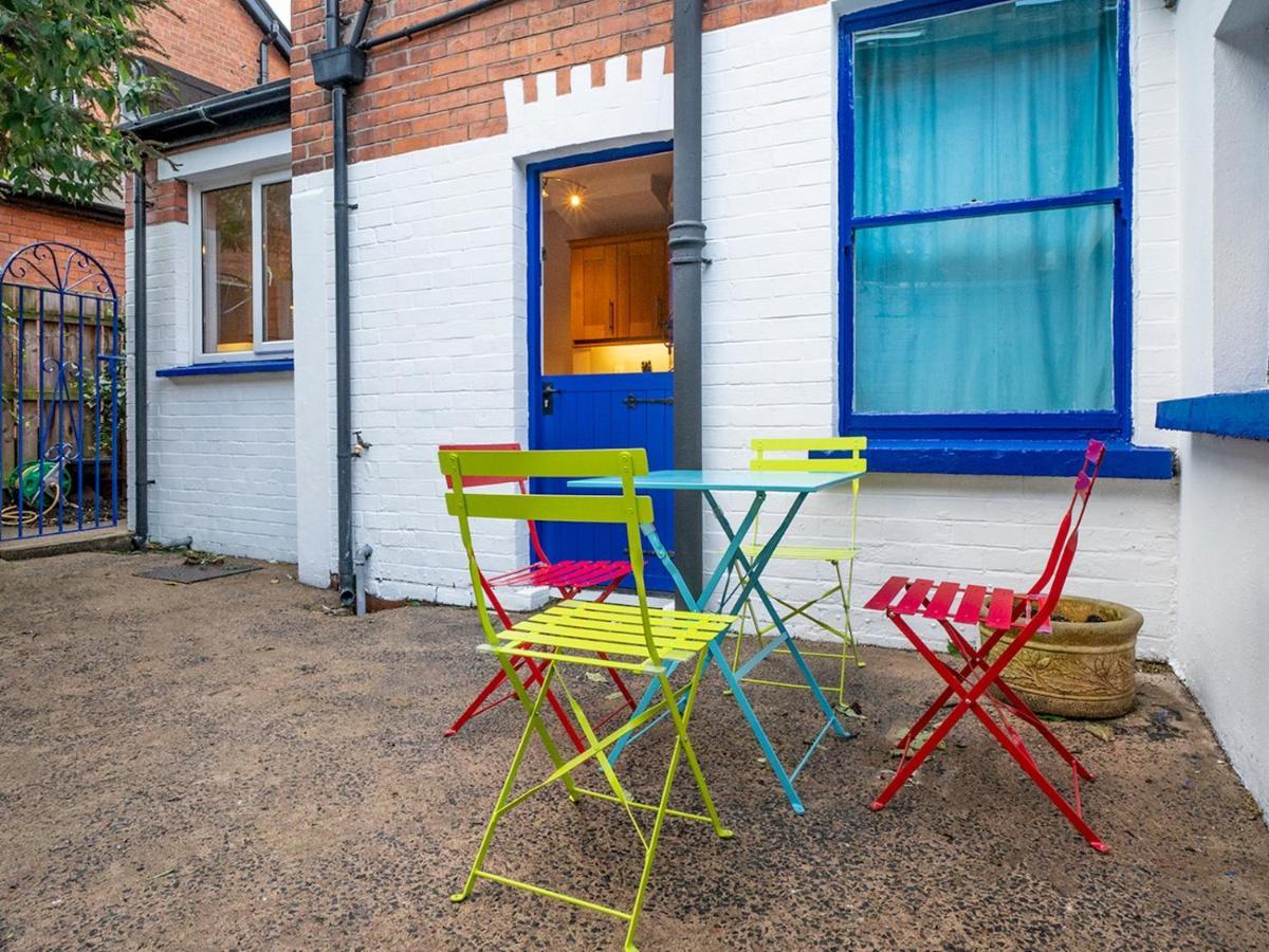 Pass The Keys Colourful, Quirky Artist-Owned 3 Bed Next To Cafes Villa Belfast Kültér fotó